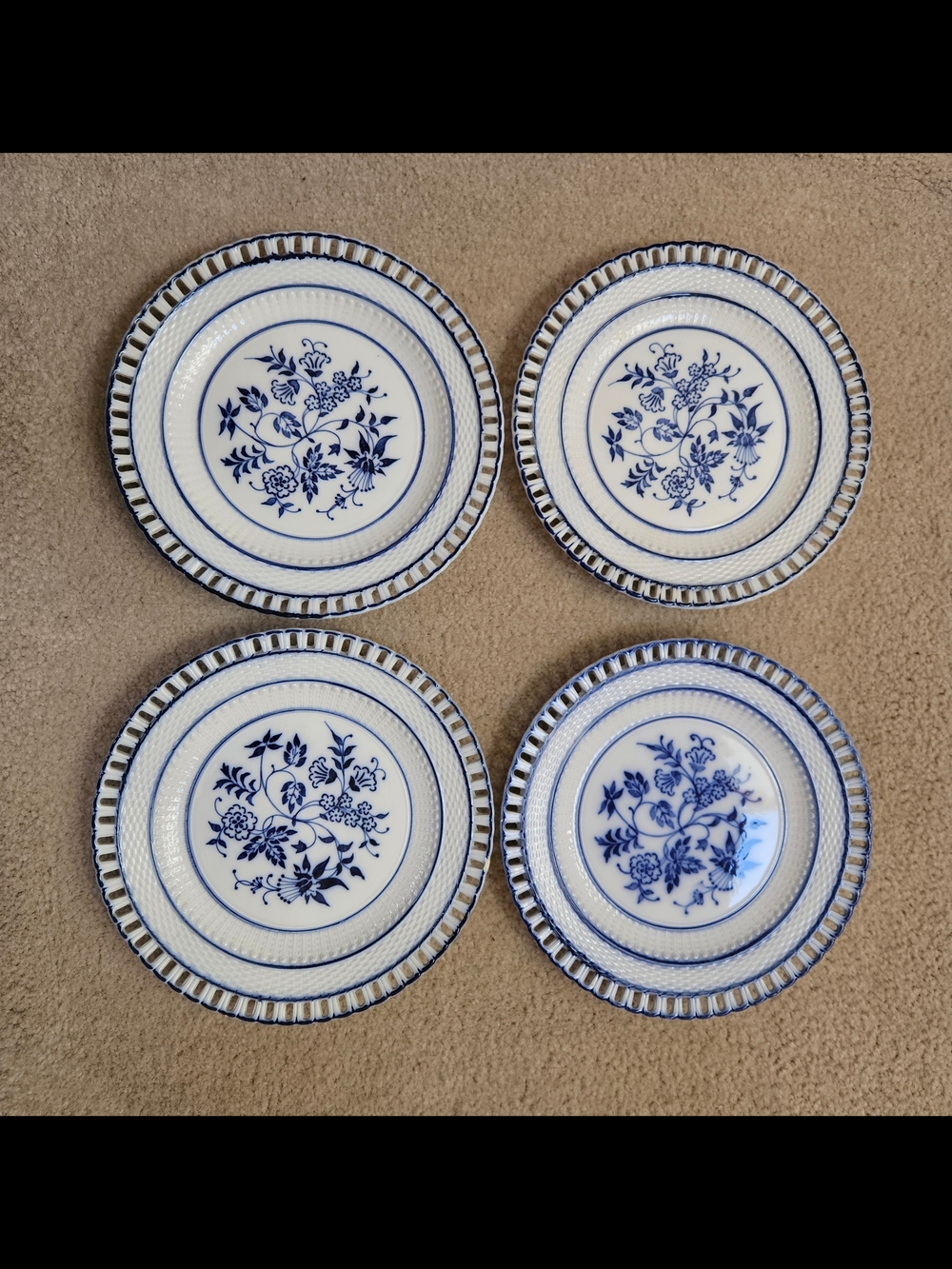 Waechtersbach Cobalt Flow Blue Onion Basket Weave Reticulated Rim Plates 4 Pc